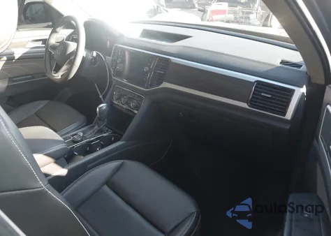 2022 Volkswagen Atlas 3.6L V6 Se W/Technology z USA, uszkodzony, nr VIN 1V2KR2CA9NC556746